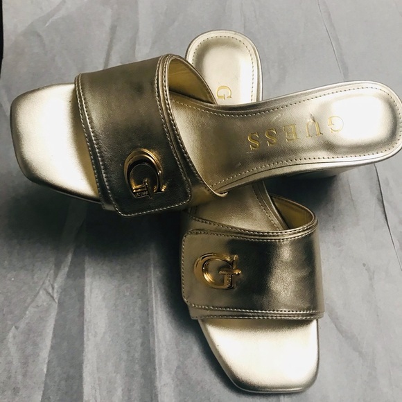 GUESS WOMEN GALLAI BLOCK HEEL SANDALS. CLASSY DESIGN FOR MODERN LOOKS. NEW SIZE8 - Picture 3 of 7